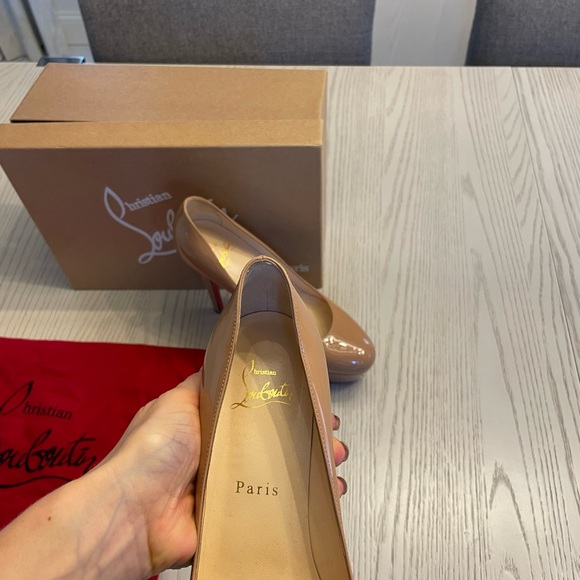 Beautiful authentic Christian louboutin heels - Picture 5 of 10